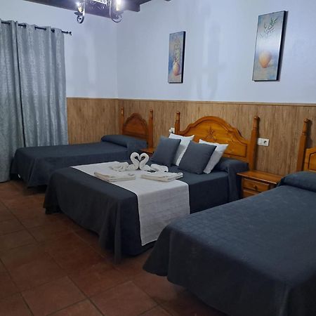 Hostal Brenaverde Gaucín Kültér fotó