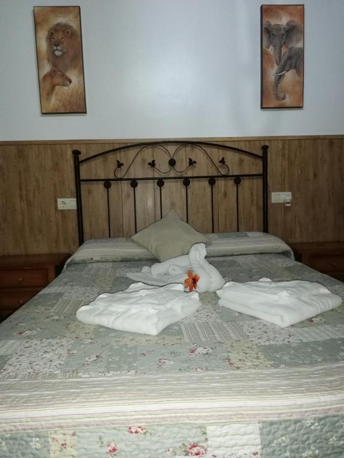 Hostal Brenaverde Gaucín Kültér fotó